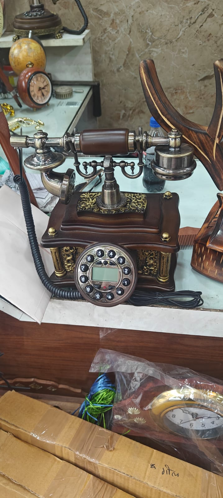 Antique Style Wooden Corded Landline Telephone